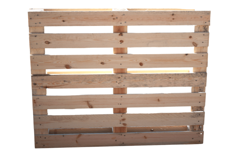 Bancale di legno su sfondo bianco.